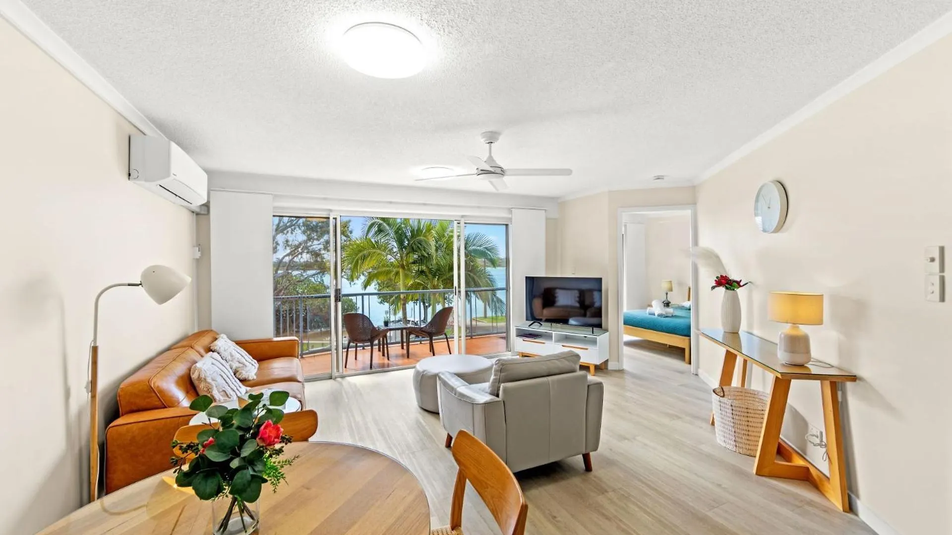 Reflections Holiday Apartments Maroochydore 3*,  Australia