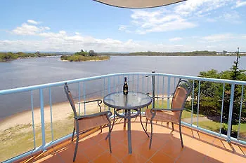 *** Aparthotel Reflections Holiday Apartments Maroochydore Australia